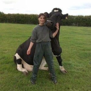 Meet your Posher, Cynthia